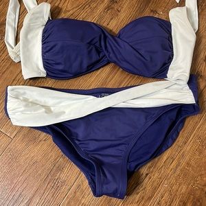 Loft Blue & White Medium suit